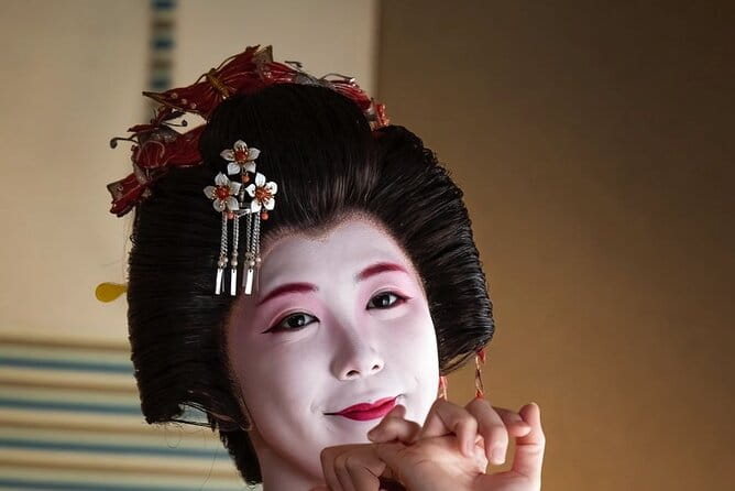 Tokyo Geisha Experience and Sake Drinking Tour - Cultural Immersion