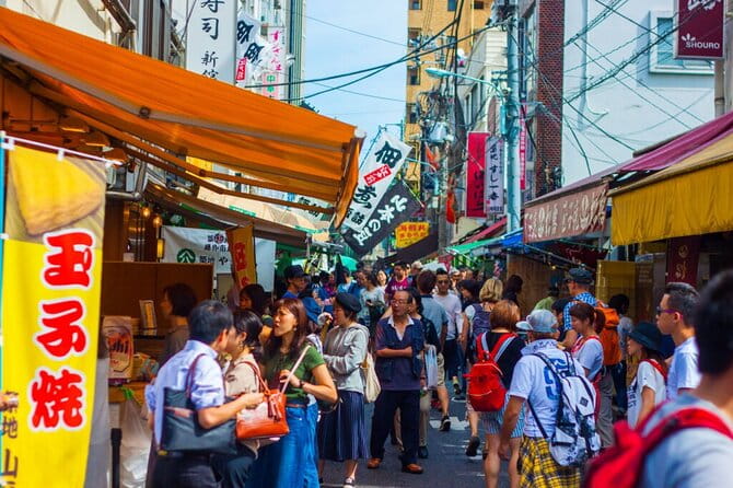 Tokyo Highlights Guided Walking Tour Part 2 - Navigating Tokyos Subway System