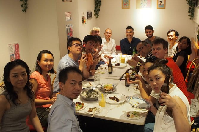 Tokyo Imperial Palace International Group Jog - Booking Information