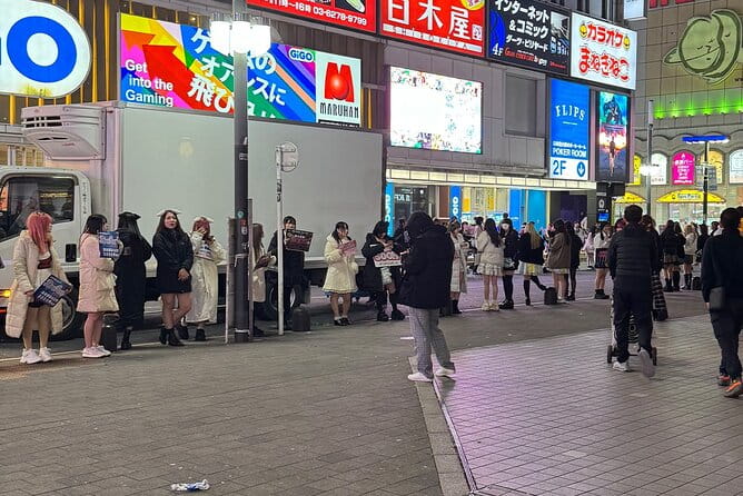 Tokyo Kabukicho Nightlife Tour With a Local - Tips for Enjoying Your Nightlife Experience