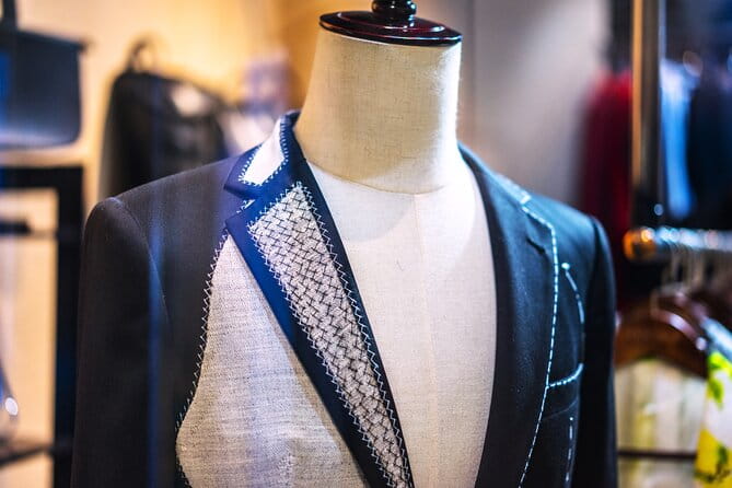 Tokyo Local Fashion Designers Shopping Tour With a Stylist - Meeting and End Points