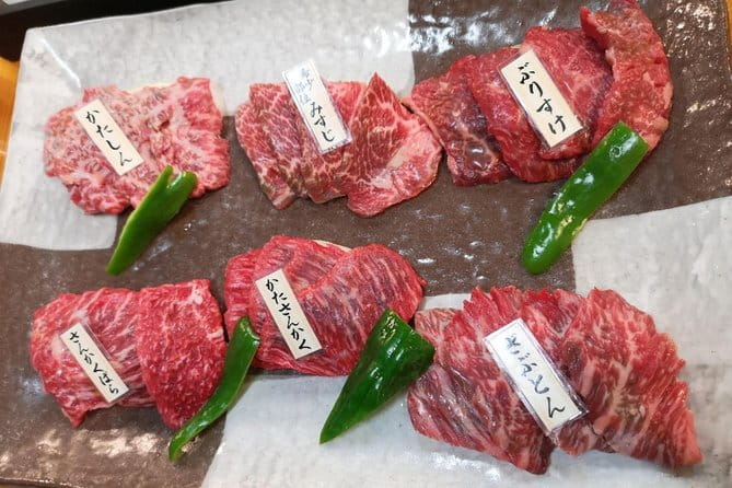 Tokyo Night Foodie Tour in Shinjuku - Exploring Kabuki-Chos Neon Streets