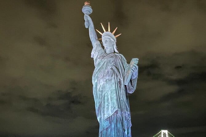 Tokyo Night Tour With English Speaking Driver - Key Points