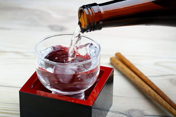 Tokyo Private 4hr Sake Tour With Government Licensed Guide - Key Points