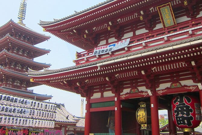 Tokyo Private Walk and Eat Tour With Local Guide - Pricing and Cancellation Policy