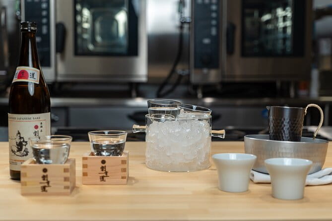 Tokyo Sake Tasting and Caviar and Snacks Pairing Experience - Key Points