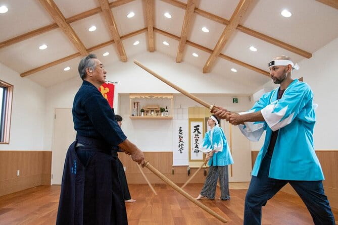 Tokyo: Samurai Sword Academy in the Hometown of the Last Samurai - Suiting Up: Preparing for the Samurai Experience