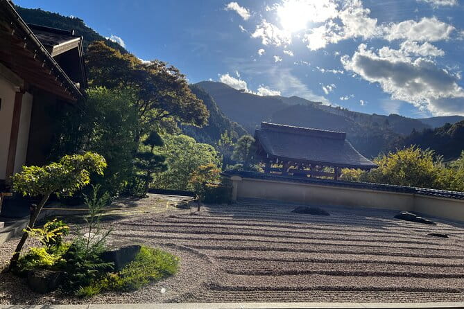 Tokyo Seasonal Peaks Discovery - Participation Requirements