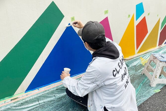 Tokyo Shibuya Giant Mural Art Creation Workshop - Discover Shibuyas Vibrant Mural Art