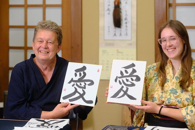 Tokyo Shinagawa Experience Calligraphy Wearing a Kimono or Samue - Meeting Point and Transportation