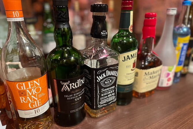 Tokyo: Shinjuku Golden Gai Bar Hopping That Only Locals Know - Making the Most of Your Shinjuku Golden Gai Experience