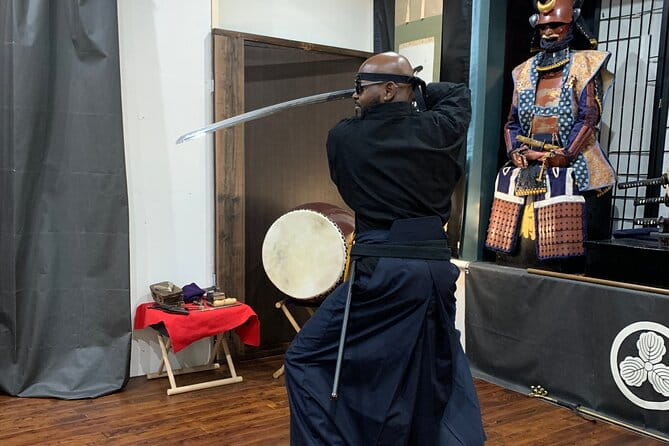 Tokyo: Shinobi Samurai Premium EXP for Solo Travelers, 90min - Tips for Your Experience