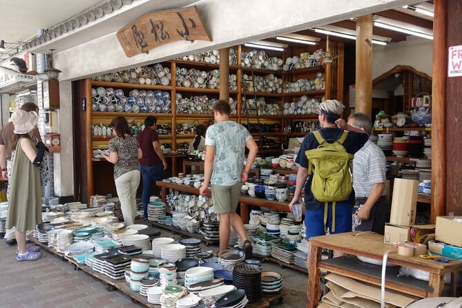 Tokyo Shopping Street Hopping Private Tour With Government Licensed Guide - Shopping Focus