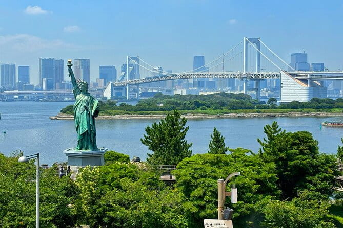 Tokyo Skyline Private Walking Tour - Key Points