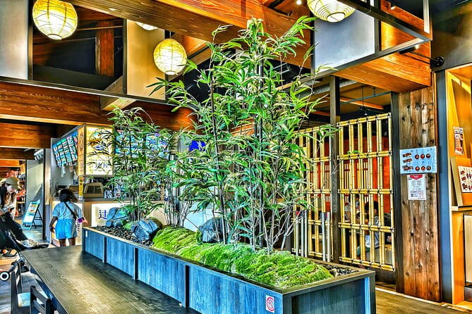 Tokyo Skyline Private Walking Tour - Insights From Previous Travelers