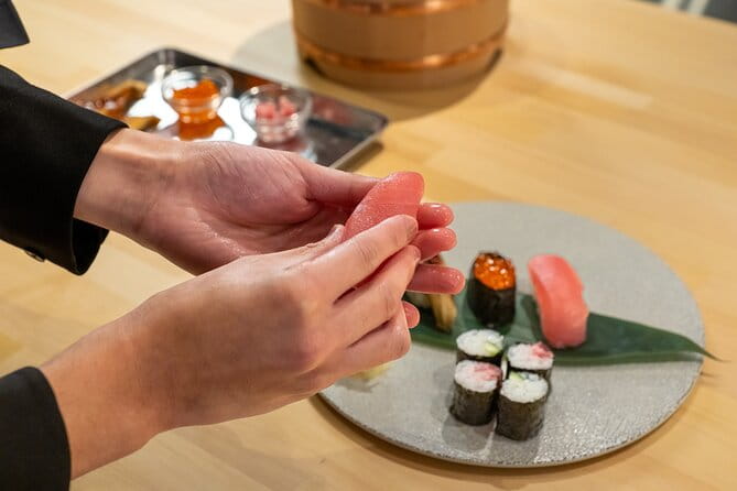 Tokyo: Sushi Making Class With Chef and Culture - The Perfect Location: Kappodo Japanese Knife Shop