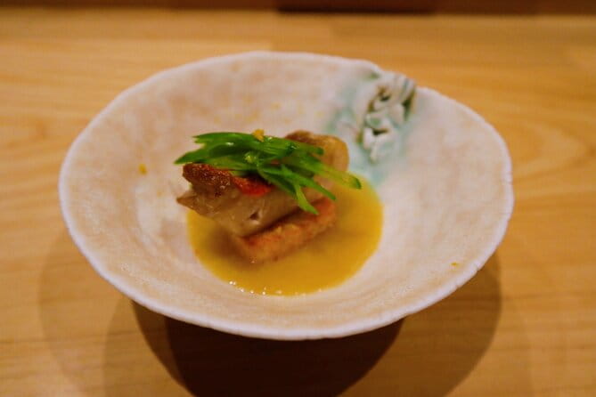 Tokyo Sushi Tour: Explore Sushi Tradition and Dining Etiquette - Booking Information and Guarantee