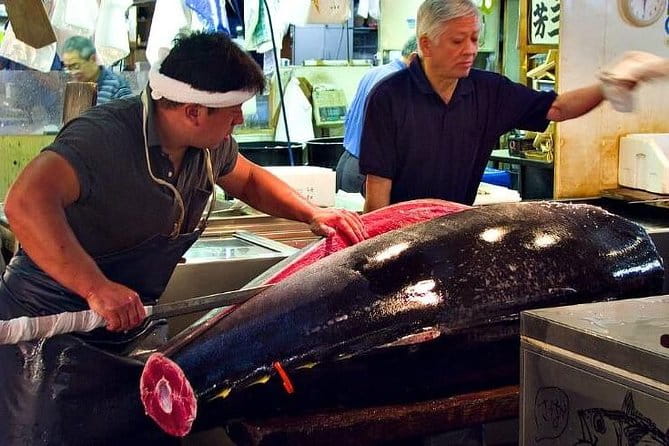 Tokyo Tsukiji Food & Culture 4hr Private Tour With Licensed Guide - Accessibility and Meeting Details