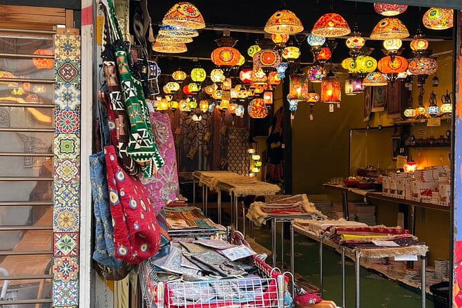 Tokyo Walking Tour of Historic Shopping Streets Yanaka - Exploring Yanakas Unique Shops and Culture