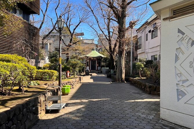 Tokyo Walking Tour of Historic Shopping Streets Yanaka - Frequently Asked Questions