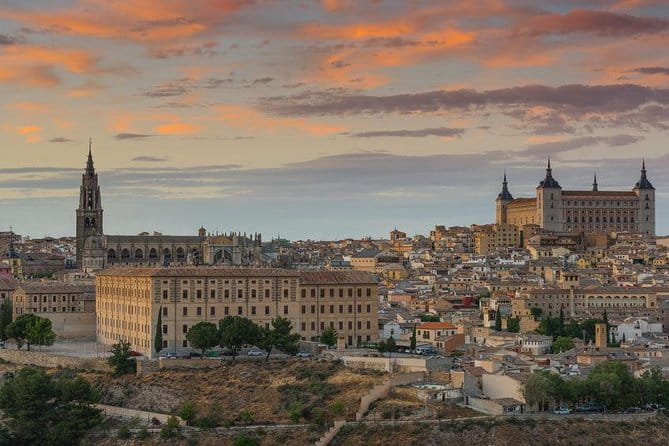 Toledo and Segovia with Priority Access to Alcazar of Segovia from Madrid - Key Points