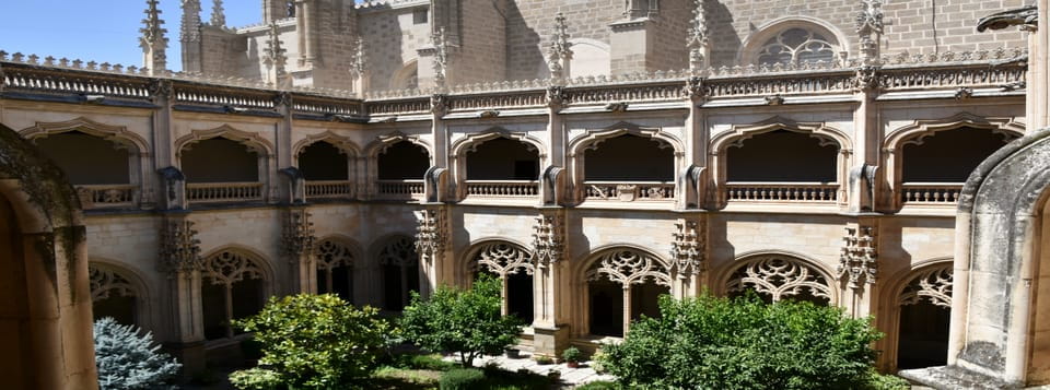 Toledo Complete With Monuments and Cathedral - Cultural Coexistence