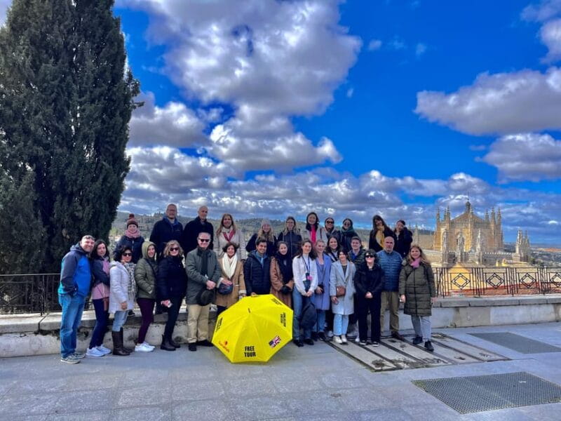 Toledo: Monumentos esenciales: Alcazar, Catedral, Sinagoga - Practical Tips for Making the Most of This Experience
