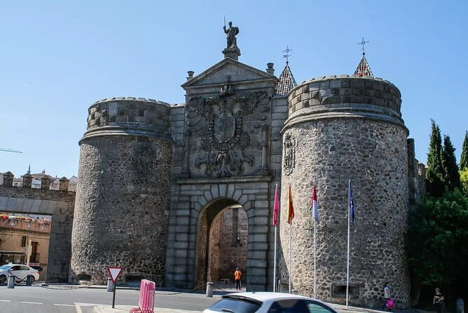 Toledo VIP TOUR with Private Transportation (max 5 people) - Panoramic Views and City Highlights