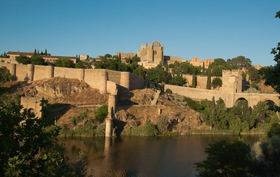 Toledo'S Gems: 3-Hr Private Tour With Expert Local Guide - Guided by a Local Expert
