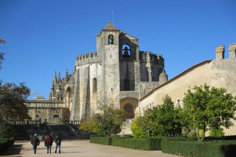 Tomar Templar Full-Day Small Group Tour from Lisbon - The Castle of Almourol: A Picture-Perfect Fortress