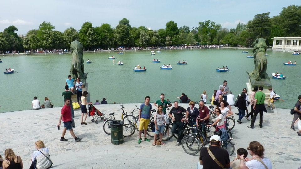 Top Highlights of Madrid Bike Tour- 3hrs (E-Bike Optional) - Expert Guidance and Insights