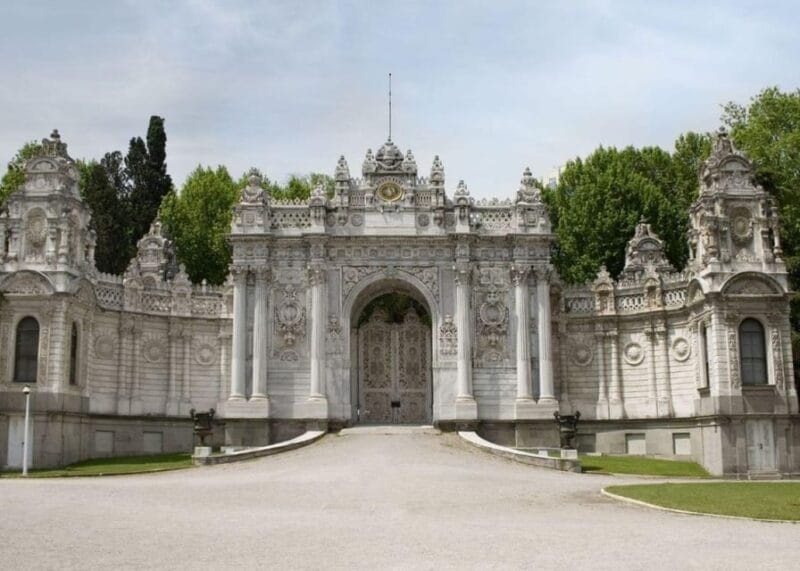 Topkapi Palace, Dolmabahce Palace, Hagia Sophia Combo Ticket - Key Points / Takeaways