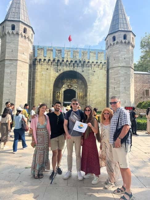 Topkapi Palace & Harem, Skip-the-Line Entry with SMALL GROUP - A detailed look at the Topkapi Palace & Harem Small Group Tour