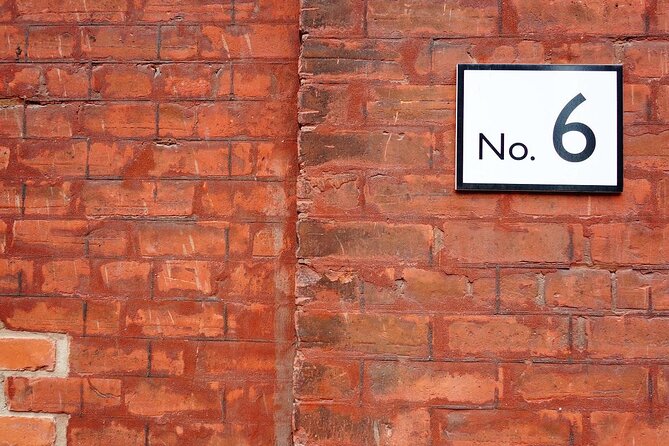 Toronto Distillery District Walking Tour - Key Points