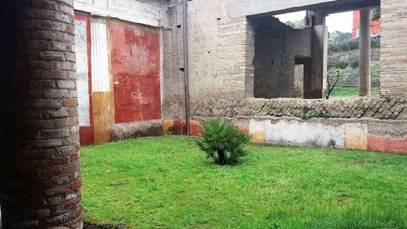 Torre Annunziata: Oplontis Entry Ticket with Audio Guide - Who Should Consider This Tour?