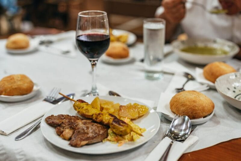 Torremolinos: Flamenco Show with Dinner and Drinks - Experiencing Flamenco in Torremolinos: A Deep Dive