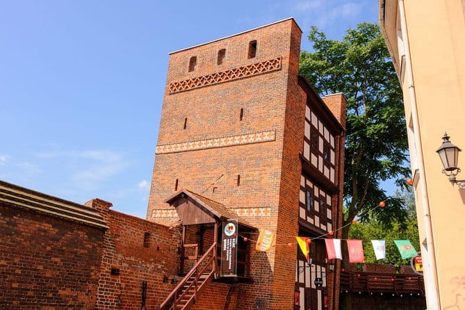 Torun Living Museum of Gingerbread and Old Town Private Walking Tour - Frequently Asked Questions