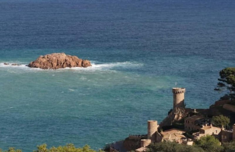 Tossa de Mar: a journey through time (guided visit) - Exploring the Heart of Tossa de Mar’s Past