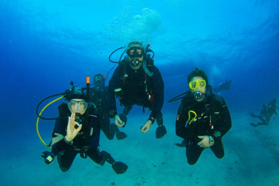 Tossa De Mar: PADI Discovery Scuba Diving - Inclusions and Exclusions