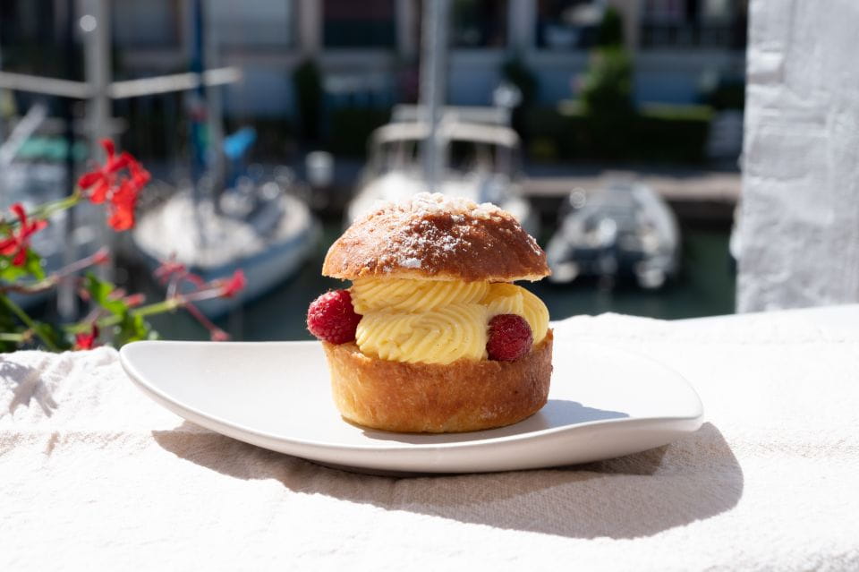 Toulon: Culinary Heritage Guided Walking Food Tour - Key Points