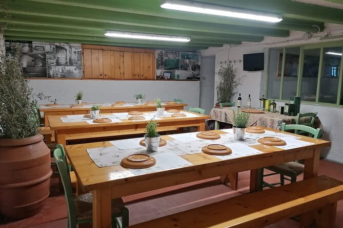 TOUR and TICKETS, VISIT TO THE MILL AND EVO OIL TASTING - Exploring the Mill and EVO Oil Tasting Experience in Detail