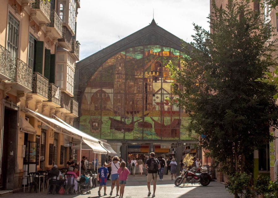 Tour Around the Historic Center of Malaga Around the Market - Itinerary Highlights