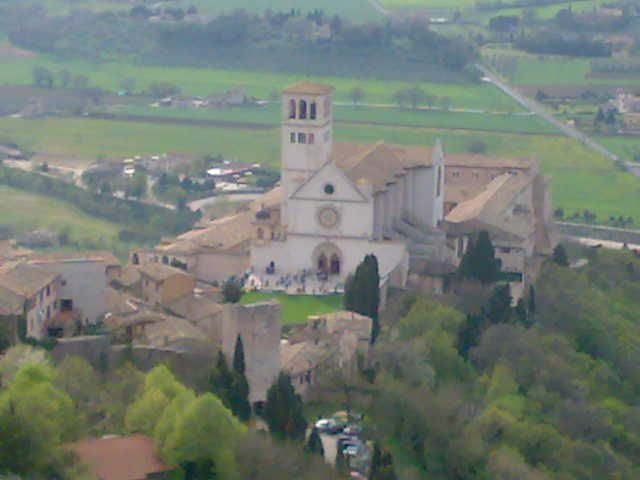 Tour Assisi e Spello with van - Price, Logistics, and Who It’s Perfect For