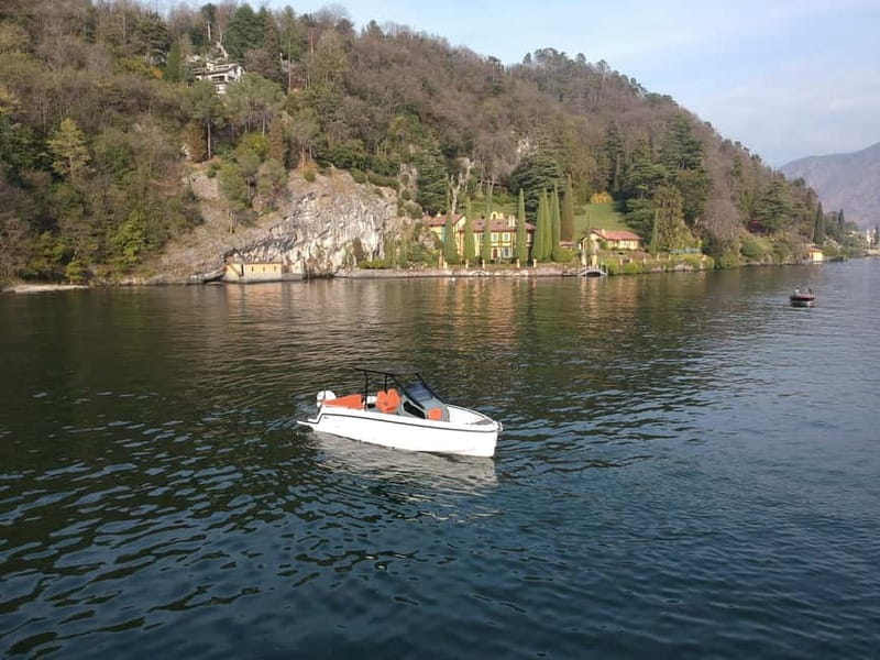 Tour Como Bellagio: Lake Como Shared 3 hours - The Scenic Journey Begins in Como