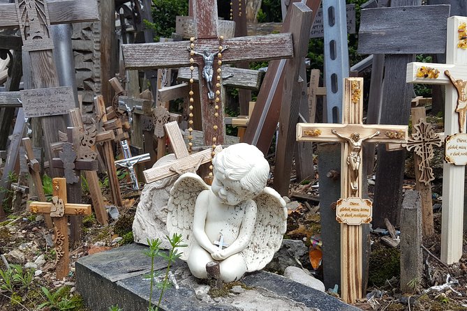 Tour From Riga - Vilnius via Bauska, Rundale, the Hill of Crosses - Scheduling and Duration