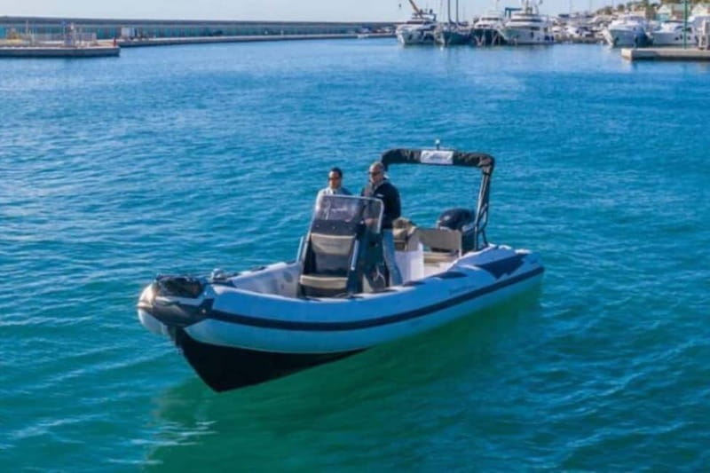 Tour in barca Costa degli Dei con Aperitivo e Snorkeling - Who Should Consider This Tour