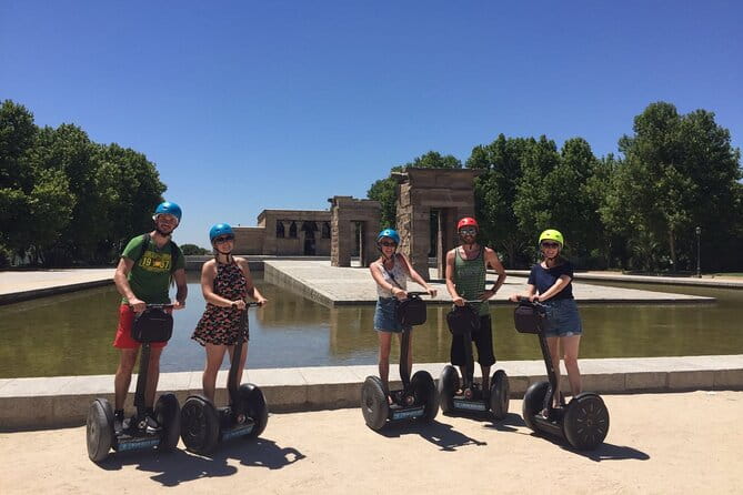 Tour in segway around the city in 1 hour - Key Points