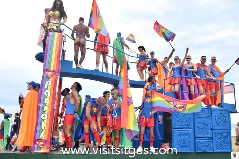 Tour in Sitges ( Bcn): Cultural diversity, tapas and beach - Key points / Takeaways