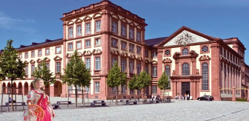 Tour Mannheim with Countess Charlotte: The Elector and the Golden Age - Explore Mannheim’s Golden Age with Countess Charlotte: A Guided Journey into the Elector’s Court