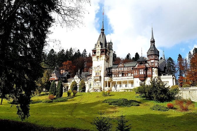 Tour of Bran CASTLE + Peles Castle + Brasov City from Bucharest - Private TOUR - In-Depth Review of the Tour Experience